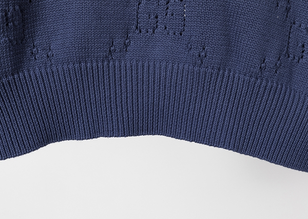 ブランドセーター角部分ディテール